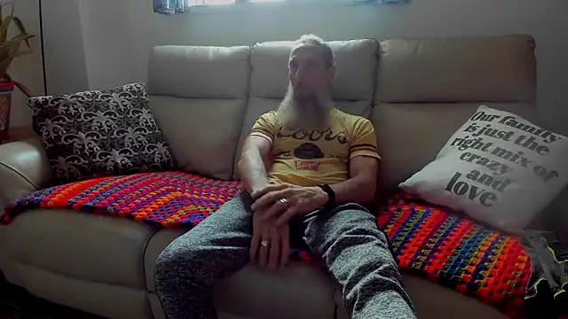 mindphu k online show from January 8, 2026, 8:44 pm