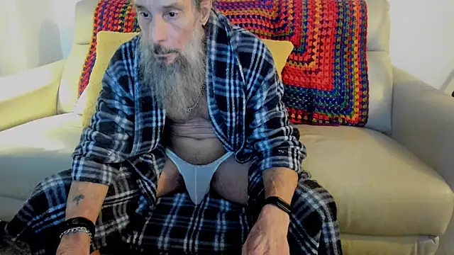 mindphu k online show from March 5, 2026, 11:45 pm