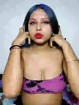 Snapshot of azulzulix chatting on January 16, 2025, 12:55 am azulzulix online show from January 16, 2025, 12:55 am