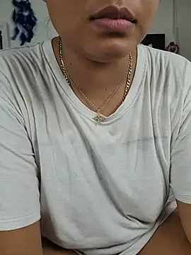 azulzulix online show from July 22, 2026, 1:19 am