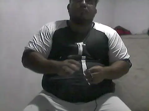Snapshot of Palanquita4 chatting on April 6, 2026, 7:15 pm Palanquita4 online show from April 6, 2026, 7:15 pm