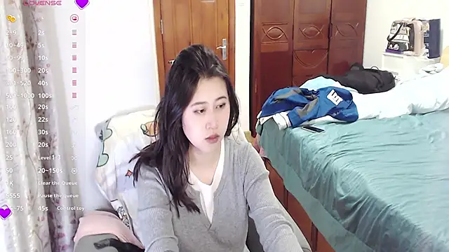 Snapshot of Liliya-77 chatting on March 16, 2025, 12:00 pm Liliya-77 online show from March 16, 2025, 12:00 pm