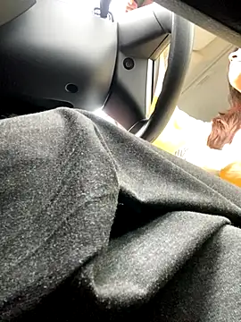 Snapshot of Liliya-77 chatting on September 28, 2025, 1:33 am Liliya-77 online show from September 28, 2025, 1:33 am