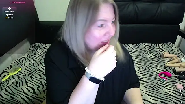 MARGARET gem online show from June 26, 2026, 6:51 am