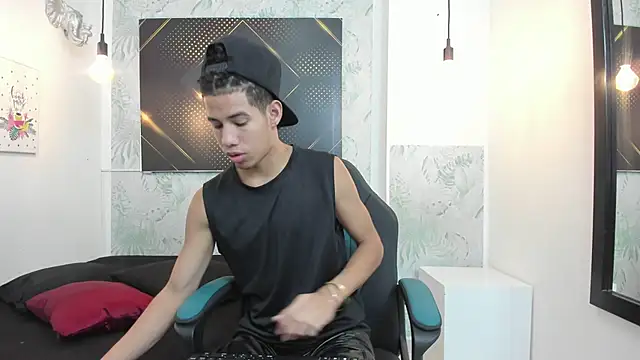 Erick Zhimerman online show from February 10, 2025, 5:14 am