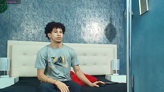 Erick Zhimerman online show from November 27, 2025, 4:58 am