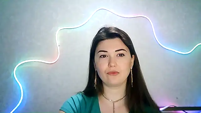 Snapshot of SeductiveTati chatting on September 25, 2025, 2:26 am SeductiveTati online show from September 25, 2025, 2:26 am