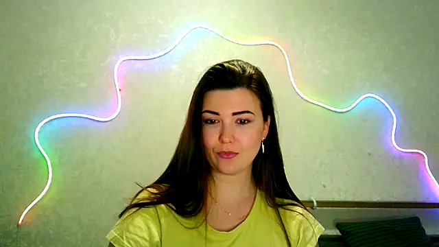 Snapshot of SeductiveTati chatting on October 8, 2025, 10:40 pm SeductiveTati online show from October 8, 2025, 10:40 pm