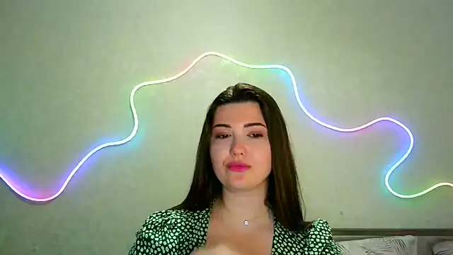 Snapshot of SeductiveTati chatting on June 11, 2026, 11:36 pm SeductiveTati online show from June 11, 2026, 11:36 pm