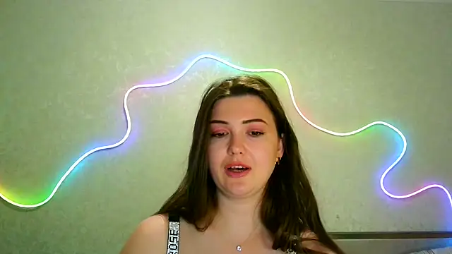 Snapshot of SeductiveTati chatting on June 25, 2026, 9:52 pm SeductiveTati online show from June 25, 2026, 9:52 pm