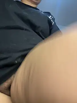 Snapshot of CinnamonCookiez chatting on September 10, 2025, 4:23 am CinnamonCookiez online show from September 10, 2025, 4:23 am