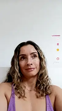 Snapshot of Loly_Horny chatting on July 10, 2026, 2:05 am Loly Horny online show from July 10, 2026, 2:05 am
