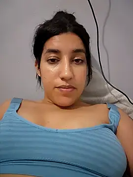 manueladantass1 online show from November 13, 2025, 2:21 am