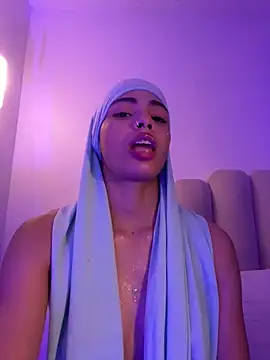 Snapshot of jhalila chatting on October 19, 2025, 11:05 pm jhalila online show from October 19, 2025, 11:05 pm