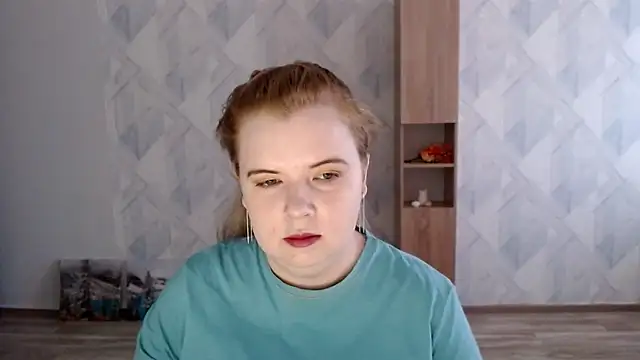 Melina Hot9 online show from November 2, 2025, 7:55 am