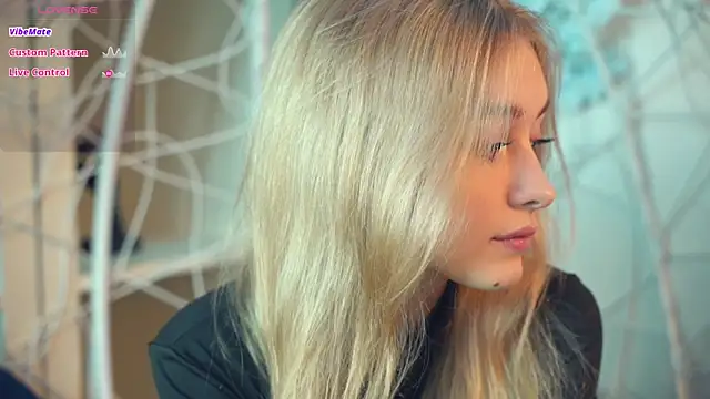 FlairCunard online show from December 3, 2024, 2:49 pm