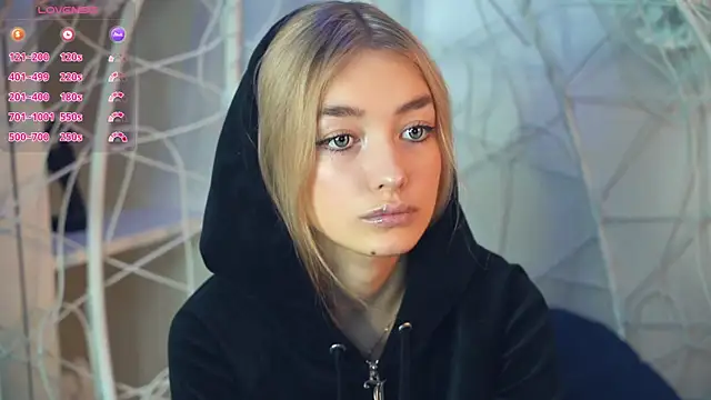 FlairCunard online show from December 10, 2024, 2:50 pm