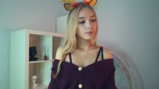 FlairCunard online show from December 18, 2024, 8:57 pm