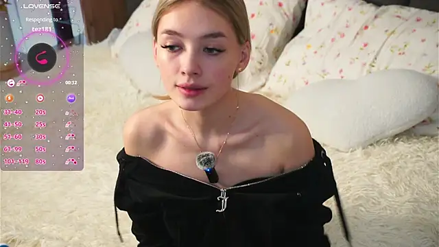 FlairCunard online show from February 4, 2025, 10:45 pm