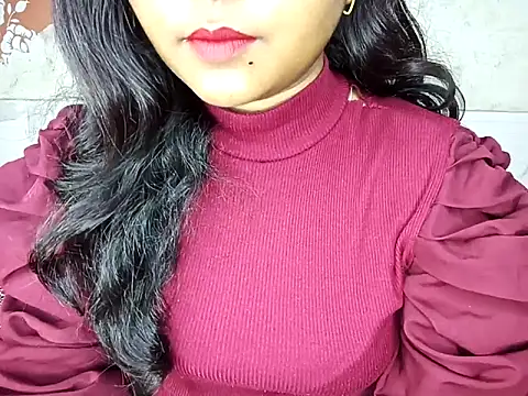 Snapshot of Muktha chatting on September 18, 2025, 4:20 pm Muktha online show from September 18, 2025, 4:20 pm