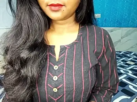 Snapshot of Muktha chatting on April 28, 2026, 3:33 am Muktha online show from April 28, 2026, 3:33 am