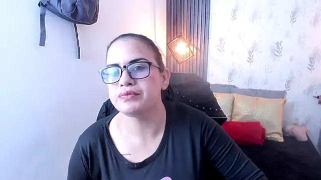 Snapshot of brigittemiller chatting on October 10, 2025, 4:06 pm brigittemiller online show from October 10, 2025, 4:06 pm