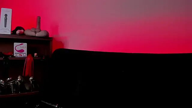 Snapshot of lilith-deveraux chatting on March 3, 2025, 9:37 pm lilith-deveraux online show from March 3, 2025, 9:37 pm