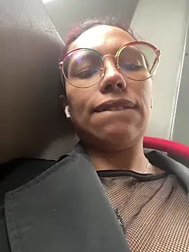Snapshot of lilith-deveraux chatting on March 7, 2025, 12:12 pm lilith-deveraux online show from March 7, 2025, 12:12 pm