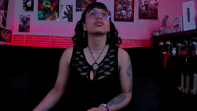 Snapshot of lilith-deveraux chatting on September 17, 2025, 2:41 pm lilith-deveraux online show from September 17, 2025, 2:41 pm