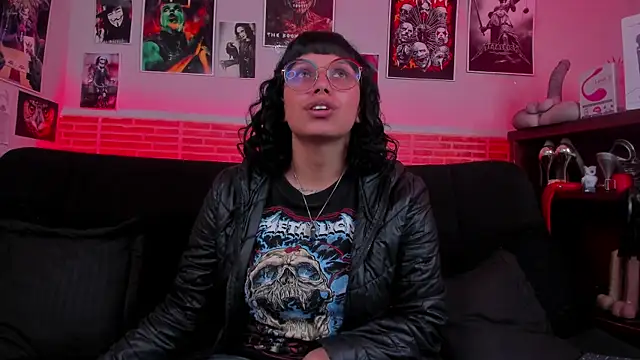 Snapshot of lilith-deveraux chatting on September 18, 2025, 8:11 pm lilith-deveraux online show from September 18, 2025, 8:11 pm