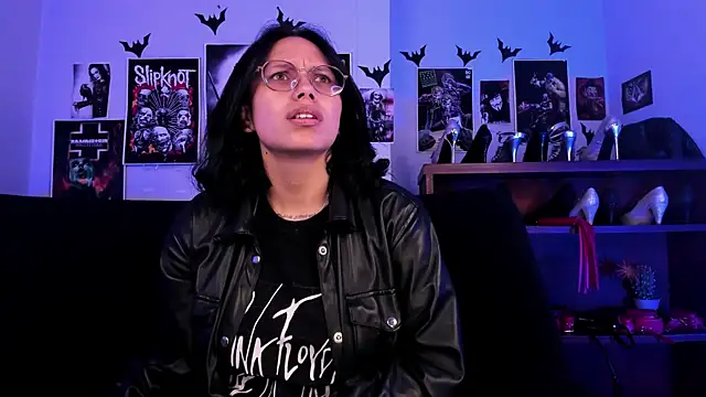 Snapshot of lilith-deveraux chatting on July 8, 2026, 6:12 pm lilith-deveraux online show from July 8, 2026, 6:12 pm