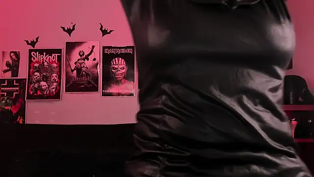 Snapshot of lilith-deveraux chatting on July 28, 2026, 4:39 pm lilith-deveraux online show from July 28, 2026, 4:39 pm