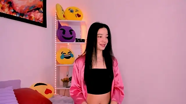 Manuelaa mejiia online show from March 19, 2026, 3:27 pm