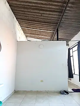 Snapshot of Karii-R chatting on September 20, 2025, 8:21 pm Karii-R online show from September 20, 2025, 8:21 pm