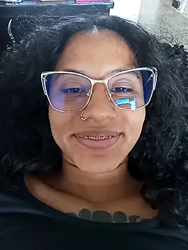 Karii-R online show from November 12, 2025, 12:38 pm