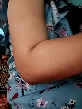 gunjan22 online show from December 4, 2024, 5:27 am