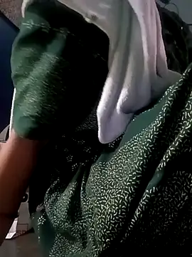 gunjan22 online show from September 24, 2025, 7:01 am