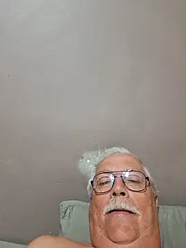 NawtyB1965 online show from February 27, 2026, 3:50 am