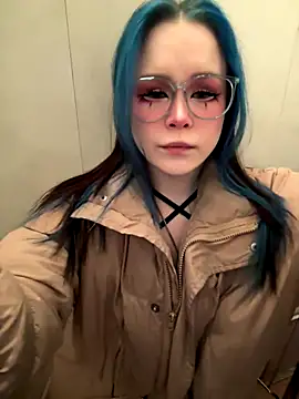 MaddisonHaas online show from December 15, 2025, 12:15 am