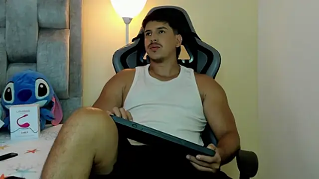 victor vixen online show from June 9, 2026, 7:25 pm