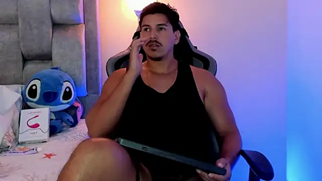 victor vixen online show from June 18, 2026, 8:24 pm