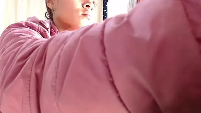 Snapshot of Samary_thomas chatting on December 5, 2024, 11:51 pm Samary thomas online show from December 5, 2024, 11:51 pm
