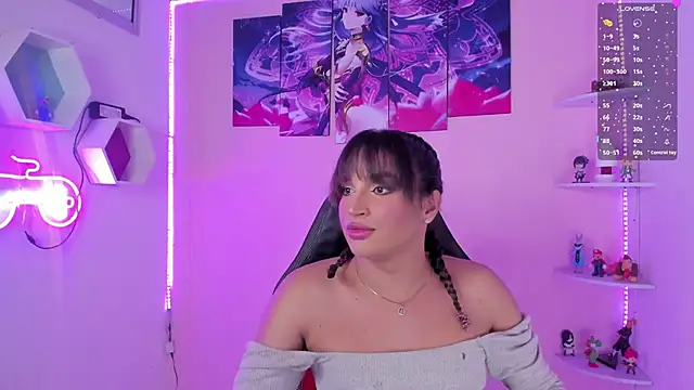 KylieVictoria online show from December 6, 2024, 4:14 am