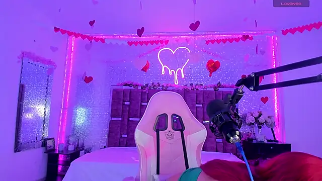 KylieVictoria online show from February 14, 2025, 4:58 am