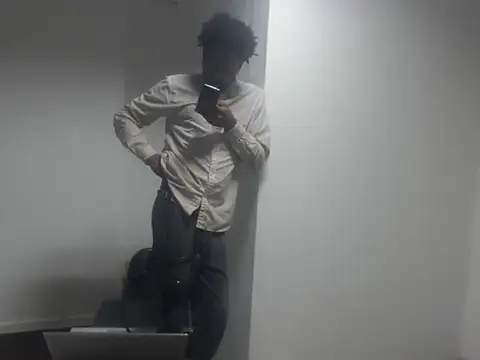 Mastertopdome online show from October 3, 2025, 1:02 am