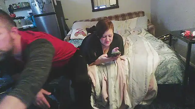 Snapshot of Cooperstone chatting on December 1, 2024, 10:21 pm Cooperstone online show from December 1, 2024, 10:21 pm