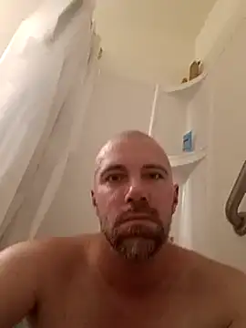 Snapshot of Cooperstone chatting on January 1, 2025, 5:33 am Cooperstone online show from January 1, 2025, 5:33 am