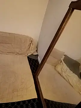 Snapshot of Cooperstone chatting on January 11, 2025, 8:10 pm Cooperstone online show from January 11, 2025, 8:10 pm