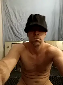 Snapshot of Cooperstone chatting on February 26, 2025, 12:58 pm Cooperstone online show from February 26, 2025, 12:58 pm