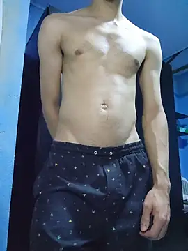 Snapshot of boyminerin00 chatting on October 12, 2025, 1:04 am boyminerin00 online show from October 12, 2025, 1:04 am